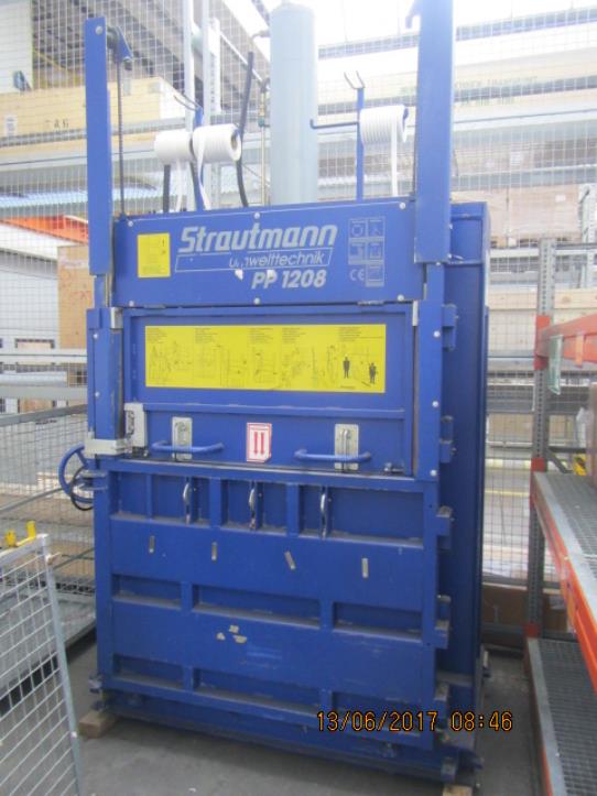Strautmann PP 1208 3 Stk Strautmann Papierpressen (Einkammerballenpressen) gebraucht kaufen (Auction Premium) | NetBid Industrie-Auktionen
