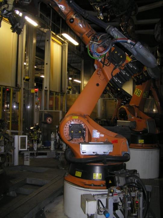 KUKA, Fronius 10 Industrieroboter gebraucht kaufen (Auction Premium) | NetBid Industrie-Auktionen